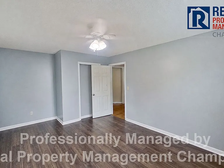 27 East Dr — Photo 19