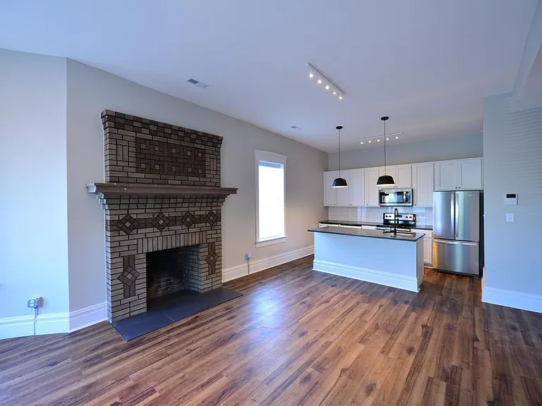 Kitchen & Living Space