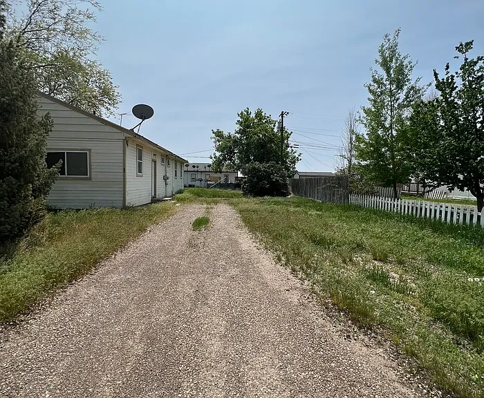 1085 E 9 S — Photo 7