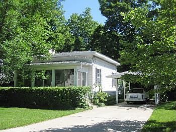 1st image of 333 Lucy St
