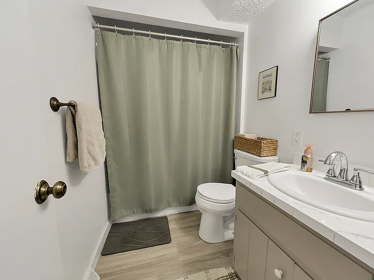 136 Ravenna St #138 — Photo 4