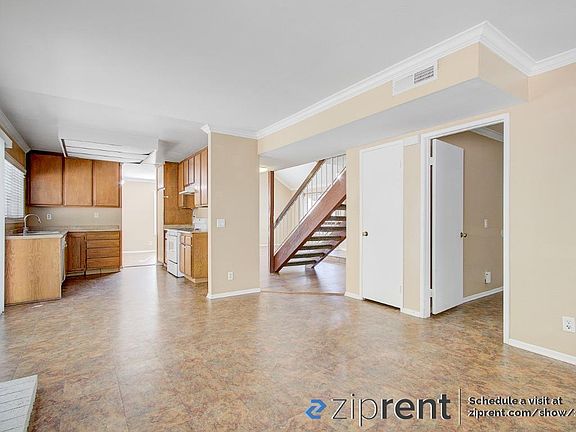 3rd image of 2328 S Lynn Ct