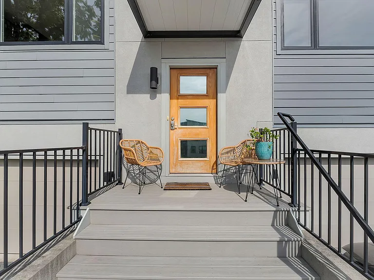 121 Penick Ct — Photo 46