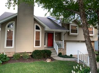 1611 N 159th St, Omaha, NE 68118