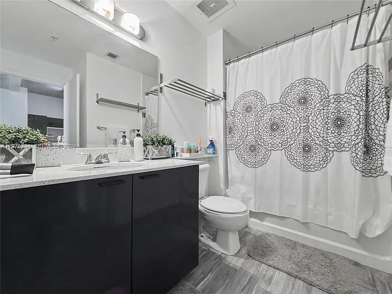 234 NE 3rd St #608 — Photo 16