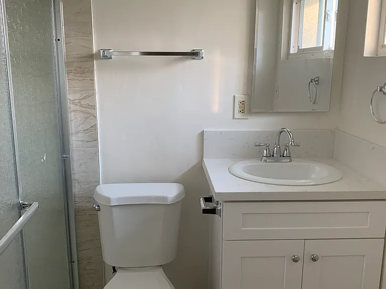 5519 Baja Dr — Photo 12