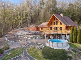 789 Main Rd, Granville, MA 01034