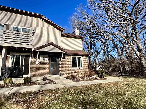 3rd image of 409 Roby Road