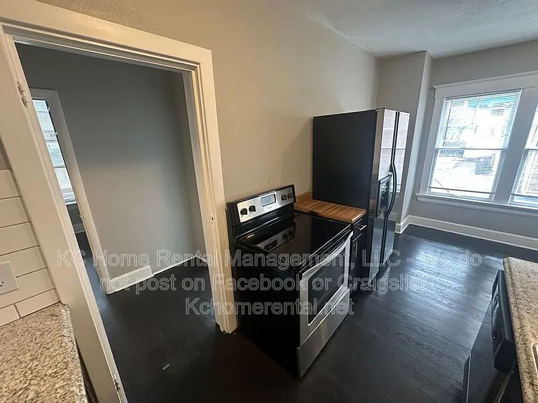 3631 Pennsylvania Ave — Photo 25