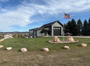 3060 Sapphire Ln, Spearfish, SD 57783