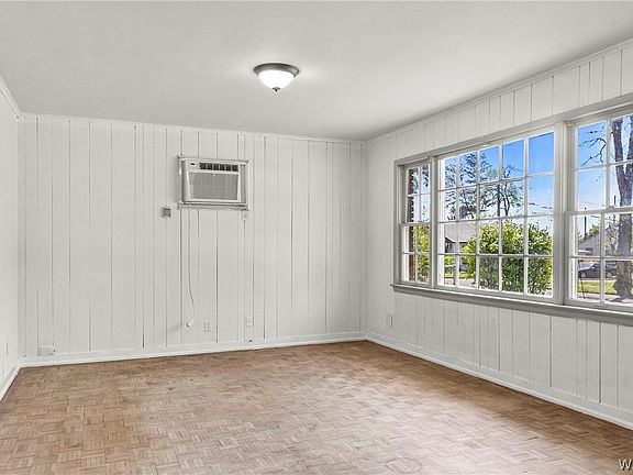 5th image of 3218 8th St