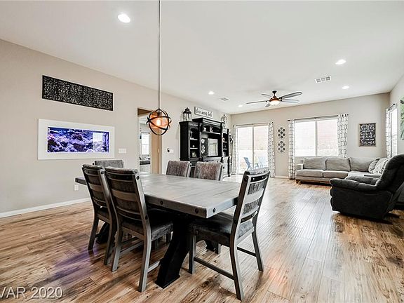 5th image of 7149 Flora Lam St