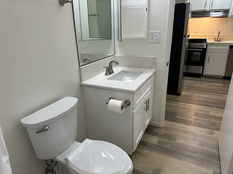 The Vallarta Apartments — Photo 19