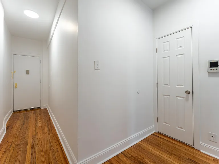 2013 Bay Ridge Ave #B3 — Photo 10