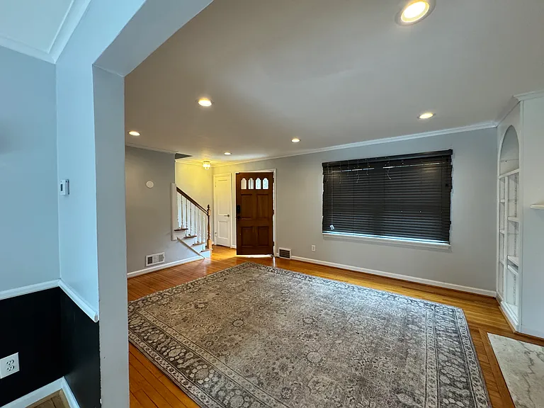 2071 Inchcliff Rd — Photo 14