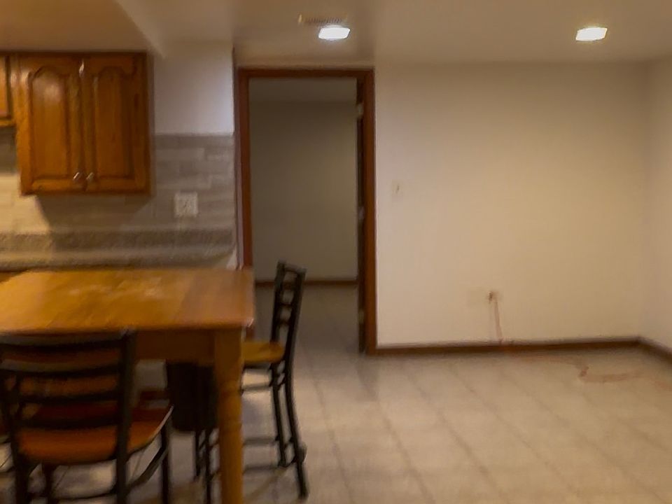 1st image of 7539 Roberts Rd #B