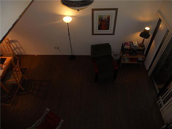 3rd image of 19204 NE 25th Ave APT 314C