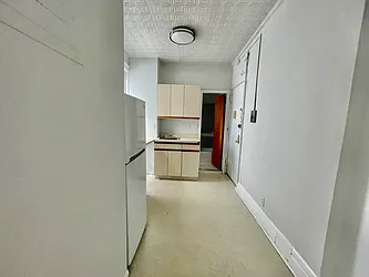 Rented by J PRESTON AND ASSOCIATES INC