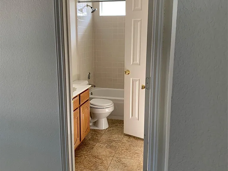 2212 Chasefield Dr — Photo 19