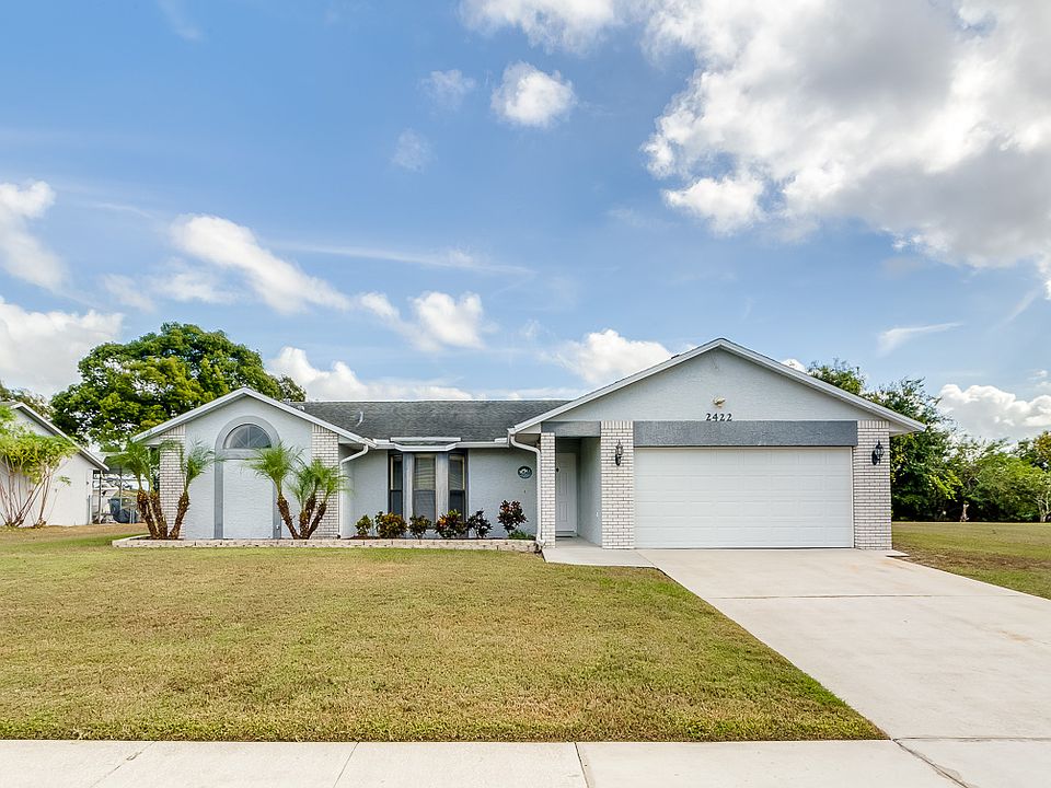 1st image of 2422 Pine Chase Cir