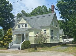 70 Warwick Neck Ave, Warwick, RI 02889