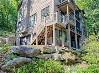 295 Tallulah Vw, Tallulah Falls, GA 30573