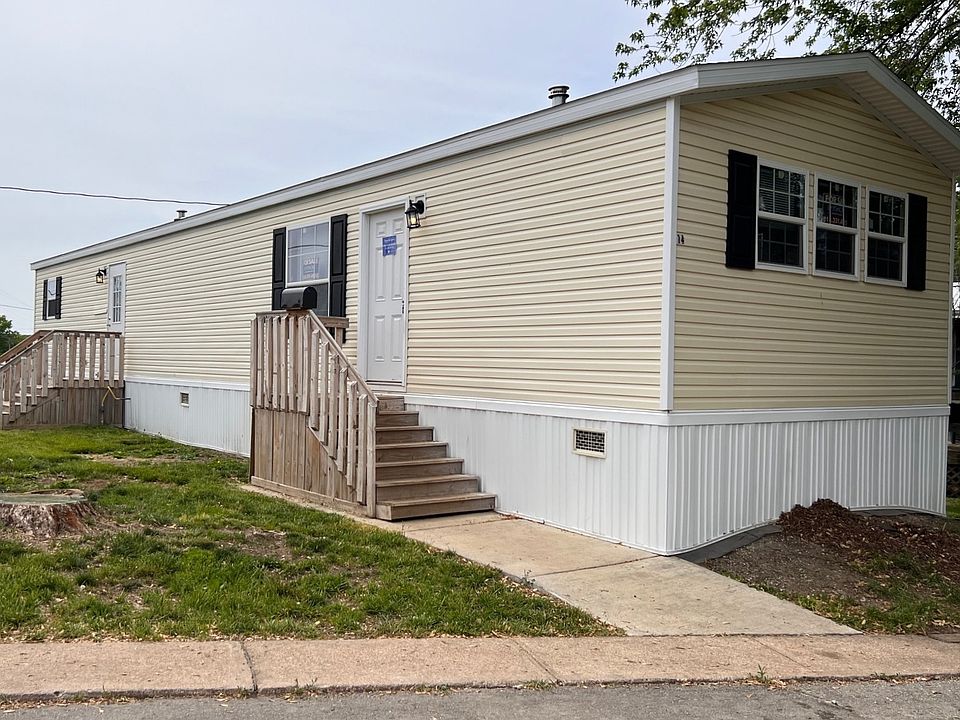 2nd image of 14 Canna Dr