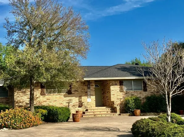 305 County Road 1526, Morgan, TX 76671