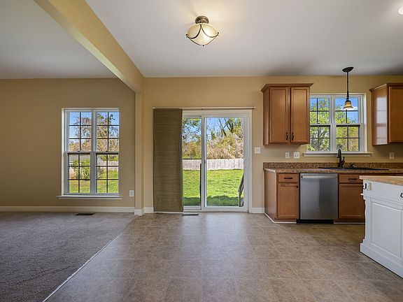 5th image of 463 Quail Landing Cir