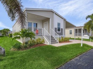 73 Buttonwood Ln, Naples, FL 34112