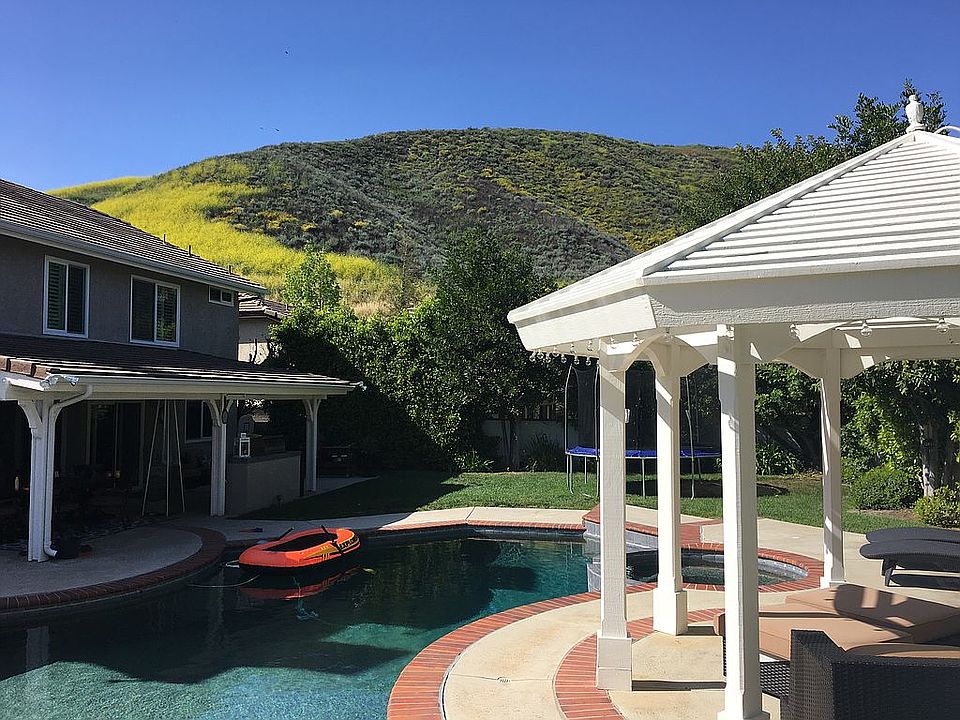 2nd image of 29768 Woodbrook Dr
