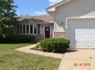 2603 Joe Adler Dr, Plainfield, IL 60586