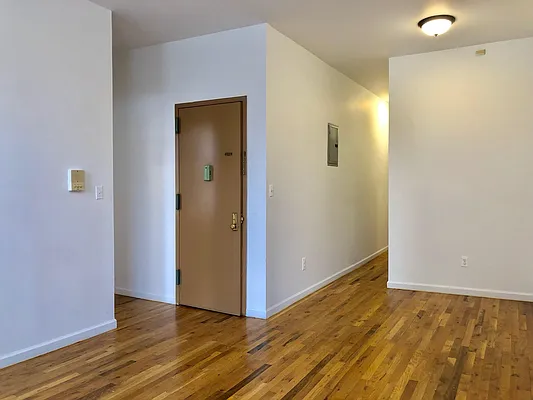 Rented by Parlor Real Estate Corp | media 12