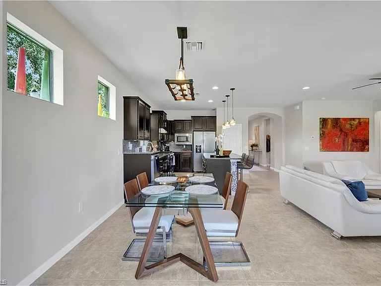7103 Lily Way — Photo 13
