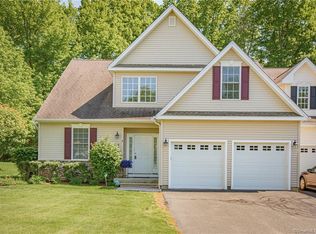 4 Hampshire Dr UNIT 4, Wolcott, CT 06716