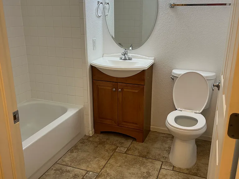 Second bathroom.
