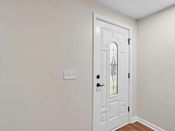 4th image of 154 Chandler Ave