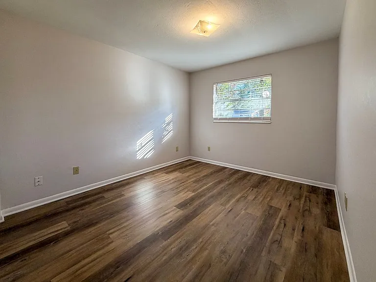 3146 NW 46th Ave — Photo 18