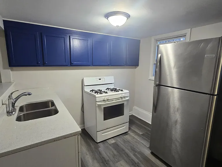 1631 S California Ave — Photo 1
