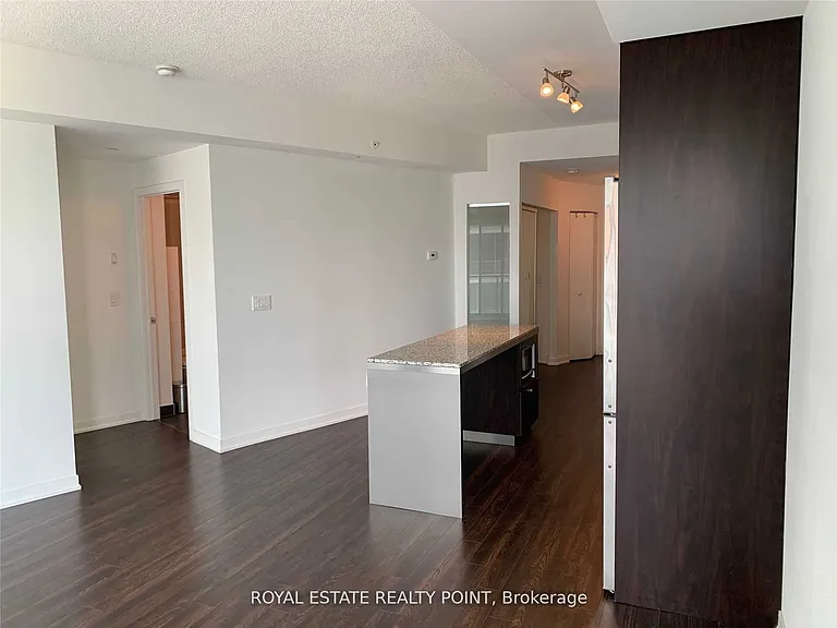 51 E Liberty St #2106 — Photo 15