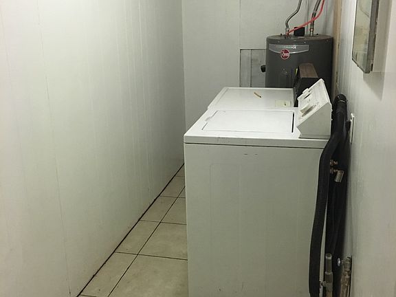 5th image of 9859 Olympic Dr NE