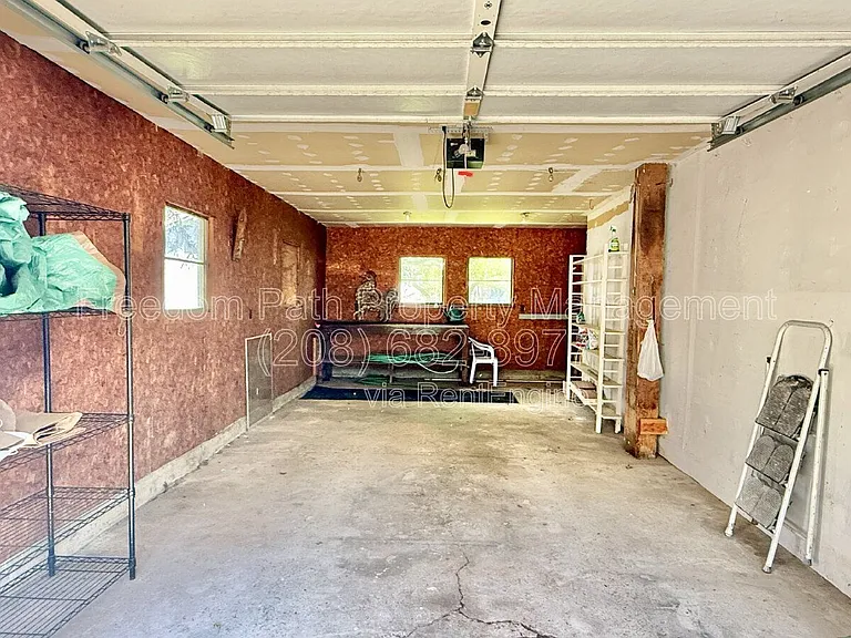1008 Church St — Photo 23