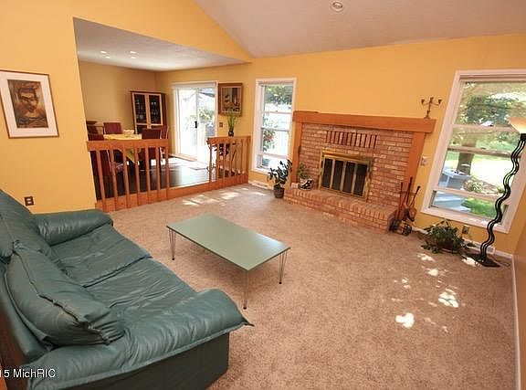 4th image of 4554 Forest Lake Ct SE