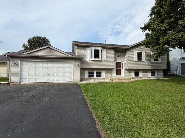 219 Newport Trl, McHenry, IL 60050