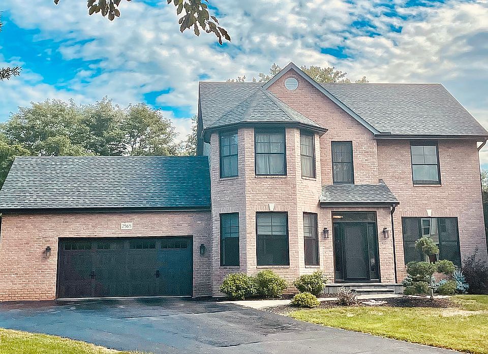 2nd image of 2565 Whitfield Dr