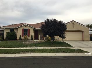 1059 Bronco Dr, Plumas Lake, CA 95961