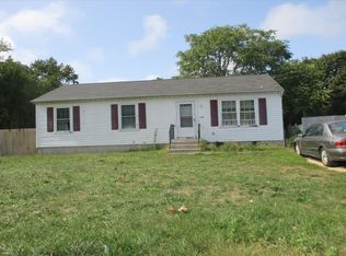 724 Bayview Ave, Bellport, NY 11713