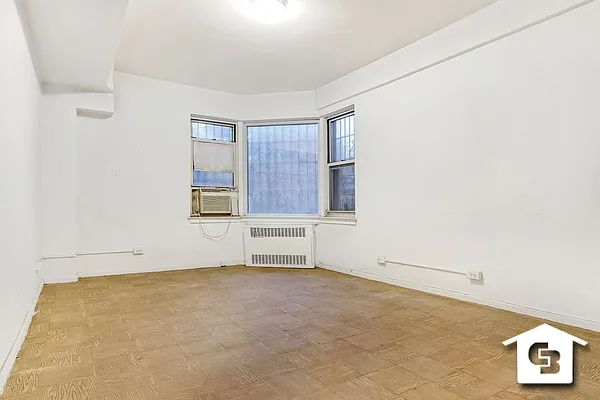 Sold by Coldwell Banker Reliable Real Estate | media 15