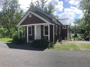29 Washington St, Columbia, NJ 07832