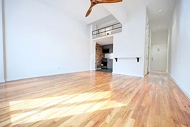 Rented by Urbane Brokerage